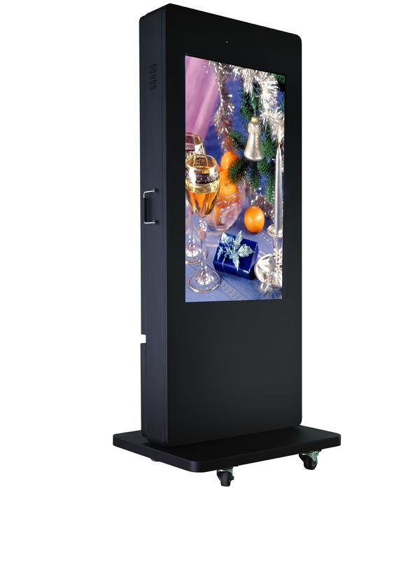 3840 X 2160 UHD IP65 Outdoor Digital Totem For Subway Airport