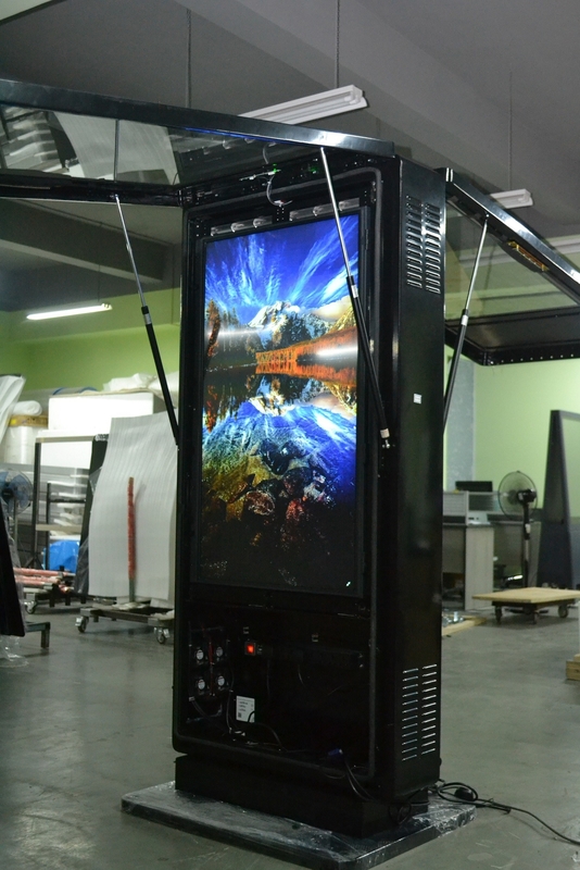 IP65 Outdoor 49 inch 2500nits Double Sided LCD Totem